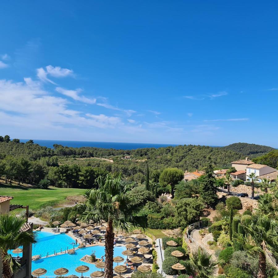 Superbe Villa-Domaine Avec Golf Piscine Et Tennis Saint-Cyr-sur-Mer Exterior photo
