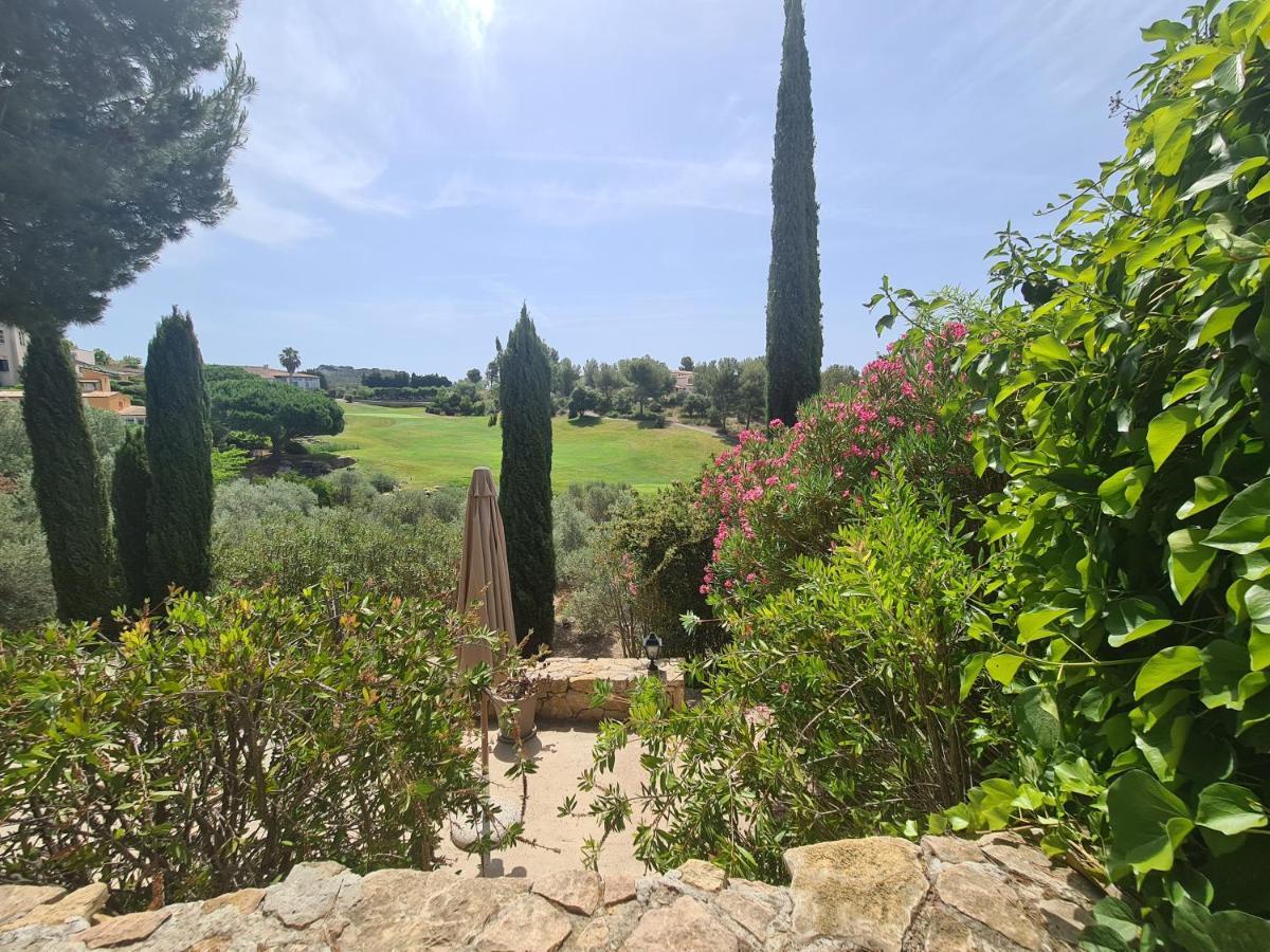 Superbe Villa-Domaine Avec Golf Piscine Et Tennis Saint-Cyr-sur-Mer Exterior photo