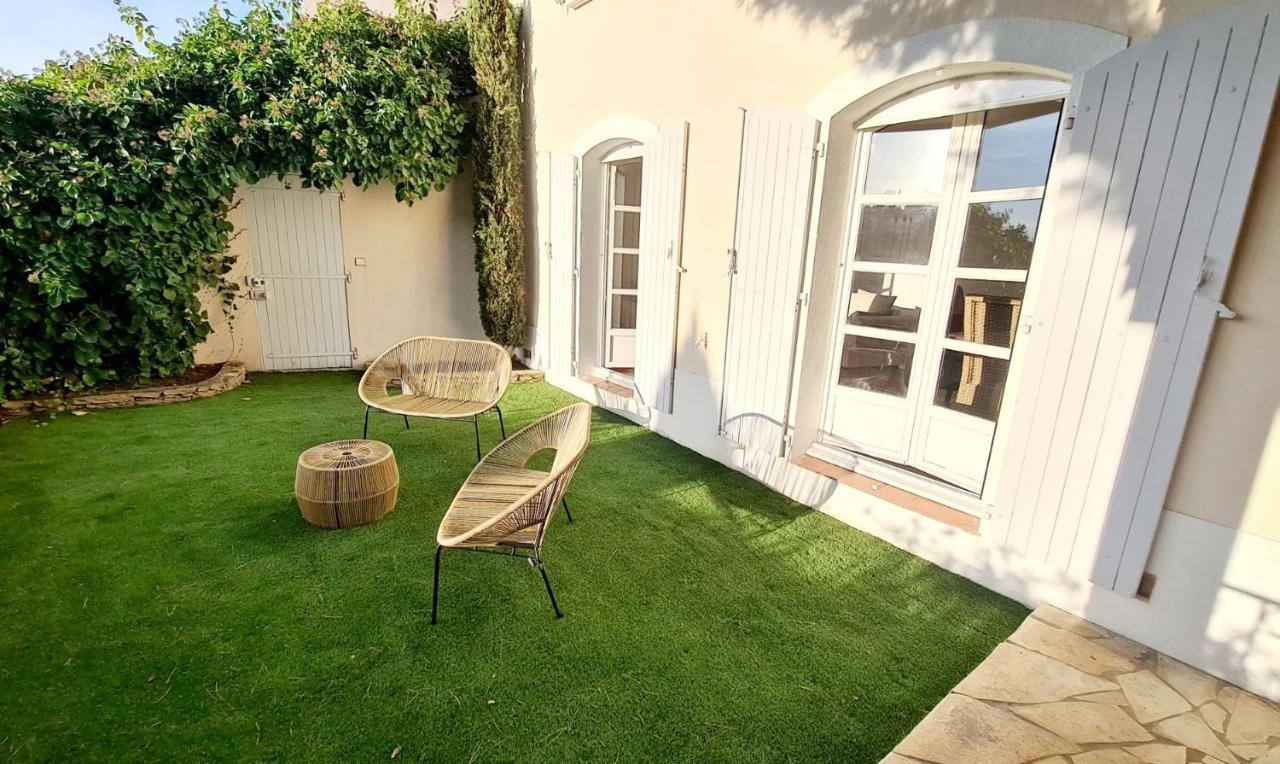 Superbe Villa-Domaine Avec Golf Piscine Et Tennis Saint-Cyr-sur-Mer Exterior photo