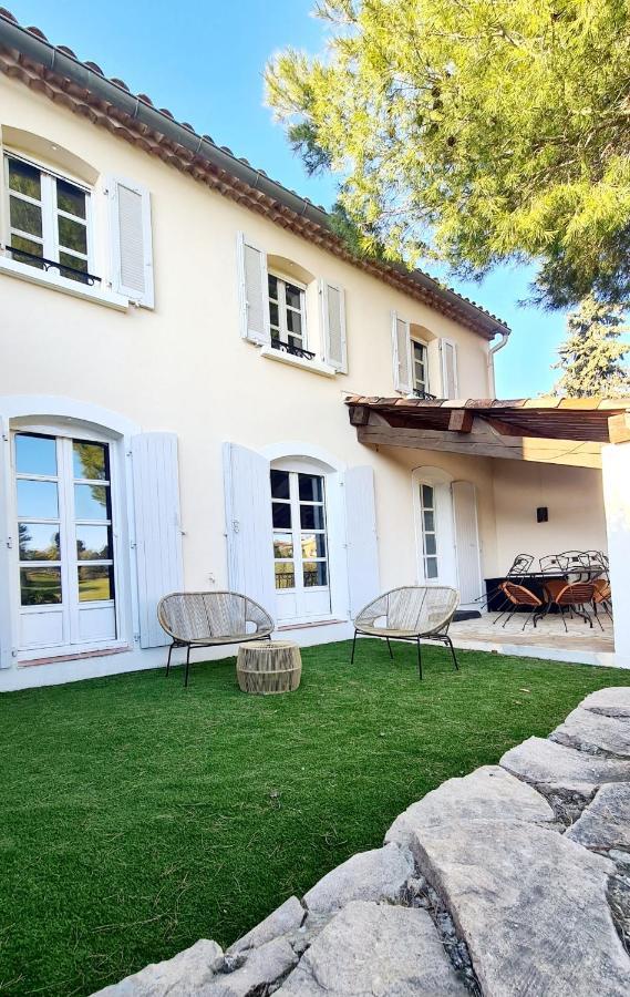 Superbe Villa-Domaine Avec Golf Piscine Et Tennis Saint-Cyr-sur-Mer Exterior photo